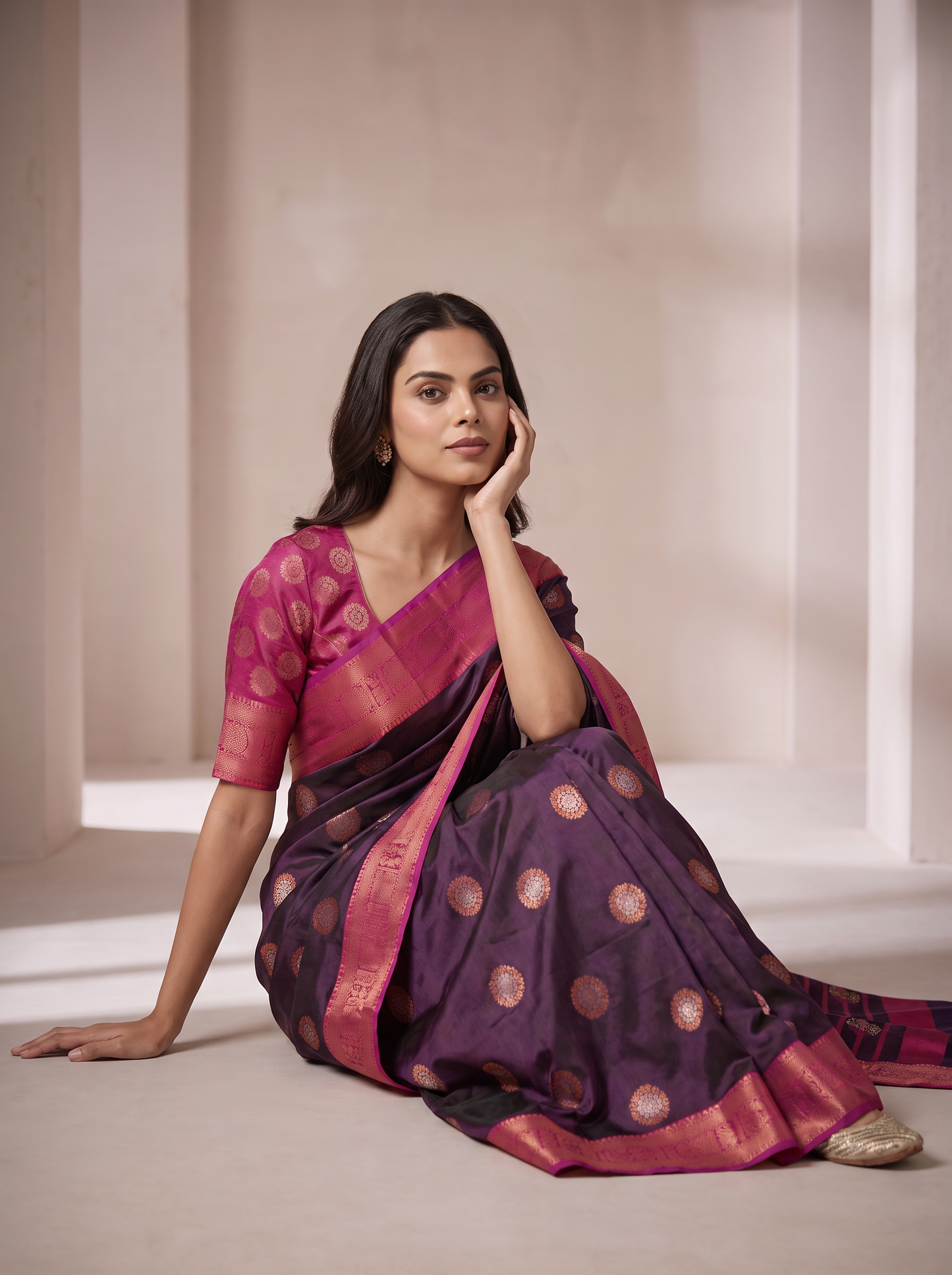 Vishwasundari Premium Silk Saree with Zari Woven Motifs & Traditional Pallu