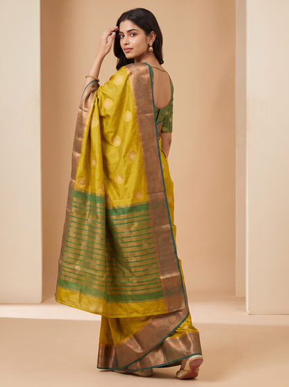Vishwasundari Premium Silk Saree with Zari Woven Motifs & Traditional Pallu